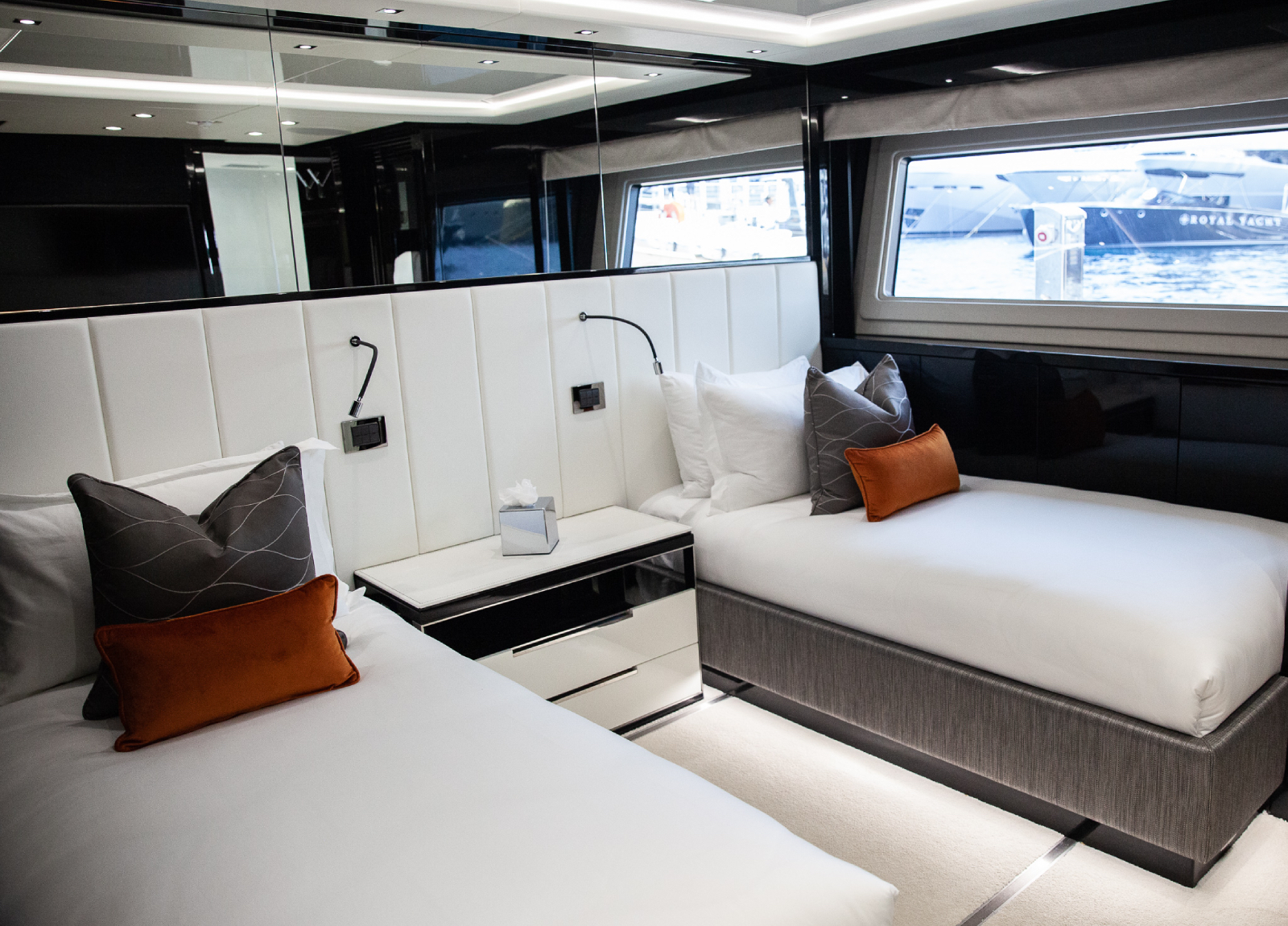Sunseeker-131-sonishi-double-cabin