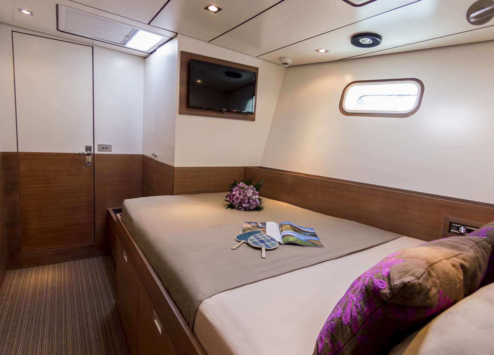 cabin-sailing-yacht-trehard-30m-aizu-western-mediterranean