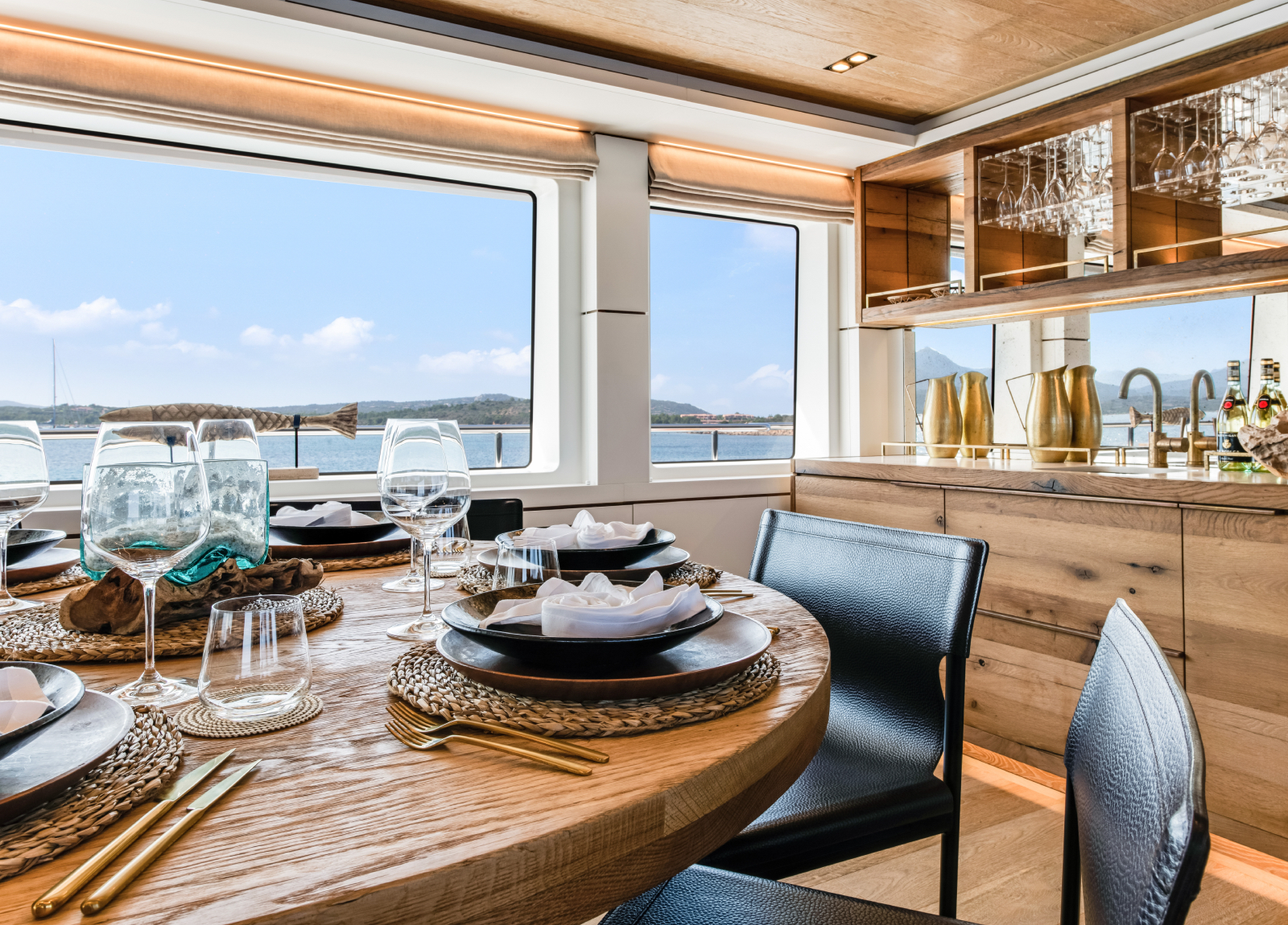 cantiere-delle-marche-sassa-la-mare-dining