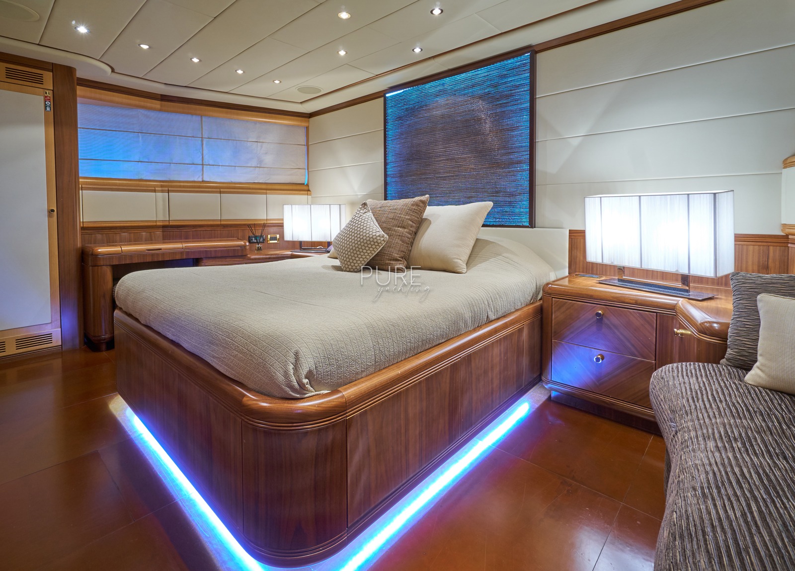 mastercabin-luxury-yacht-mangusta-130-shane-balearic-islands