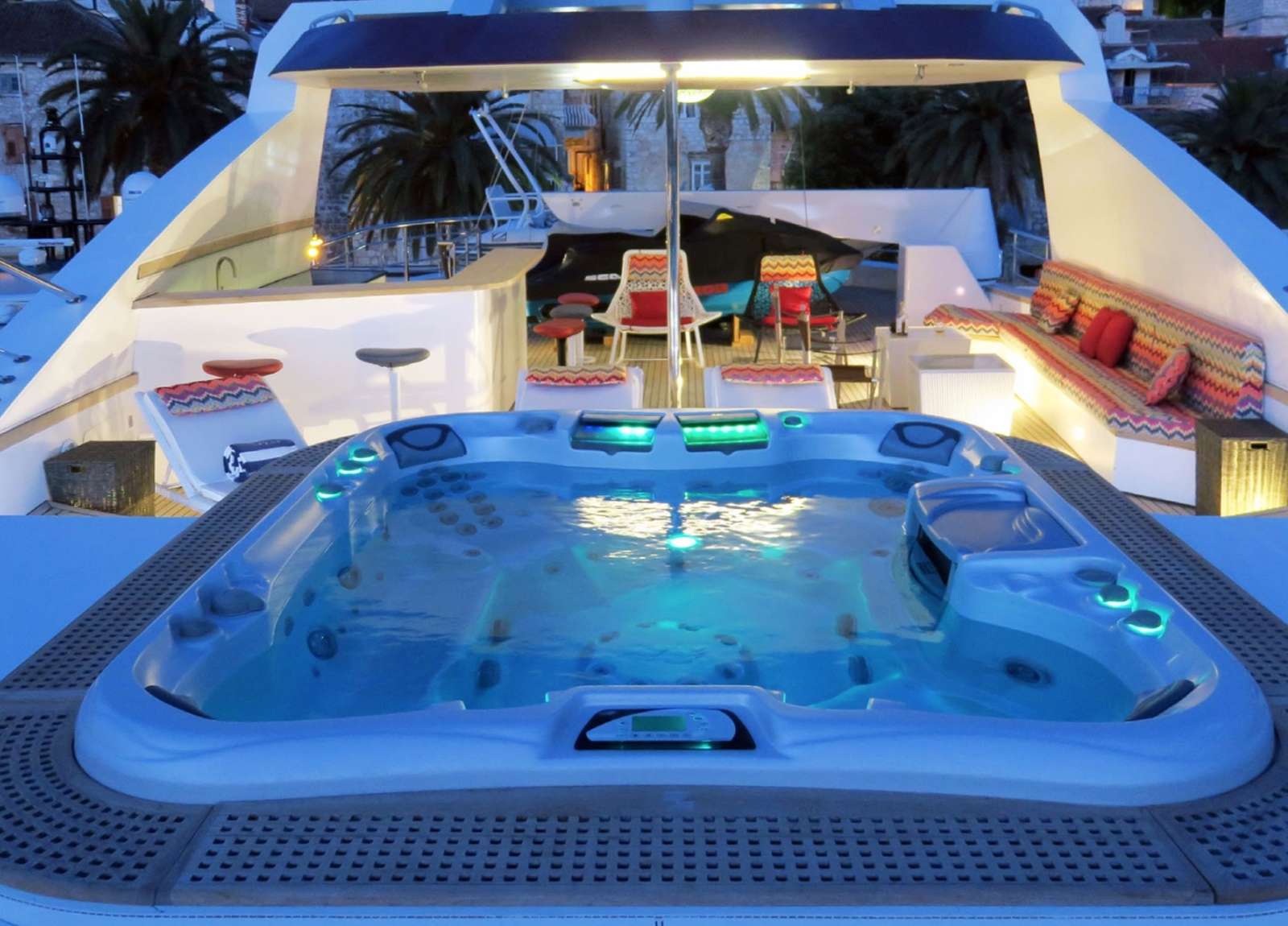 pool-luxury-yacht-charter-sceptre-yacht-50m-joyme-western-mediterranean