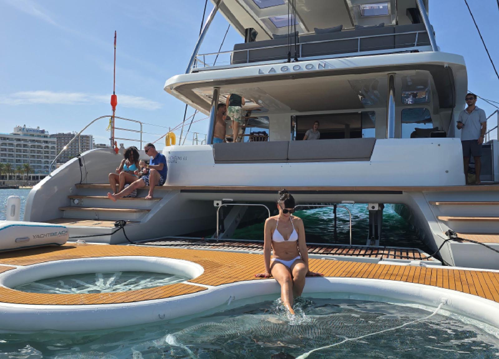 Bathingplatform-Lagoon-Sixty-5