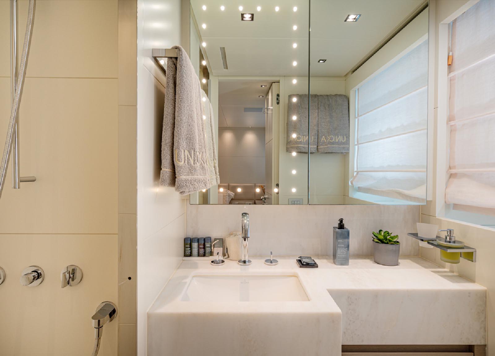 El Decado-de-Unicka.-1