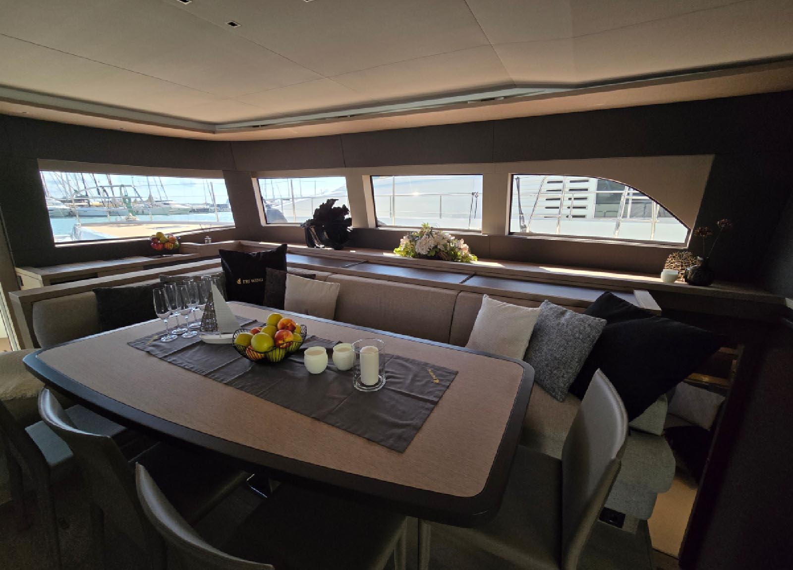 The-sitting-corner-of-the-Lagoon-Sixty-5