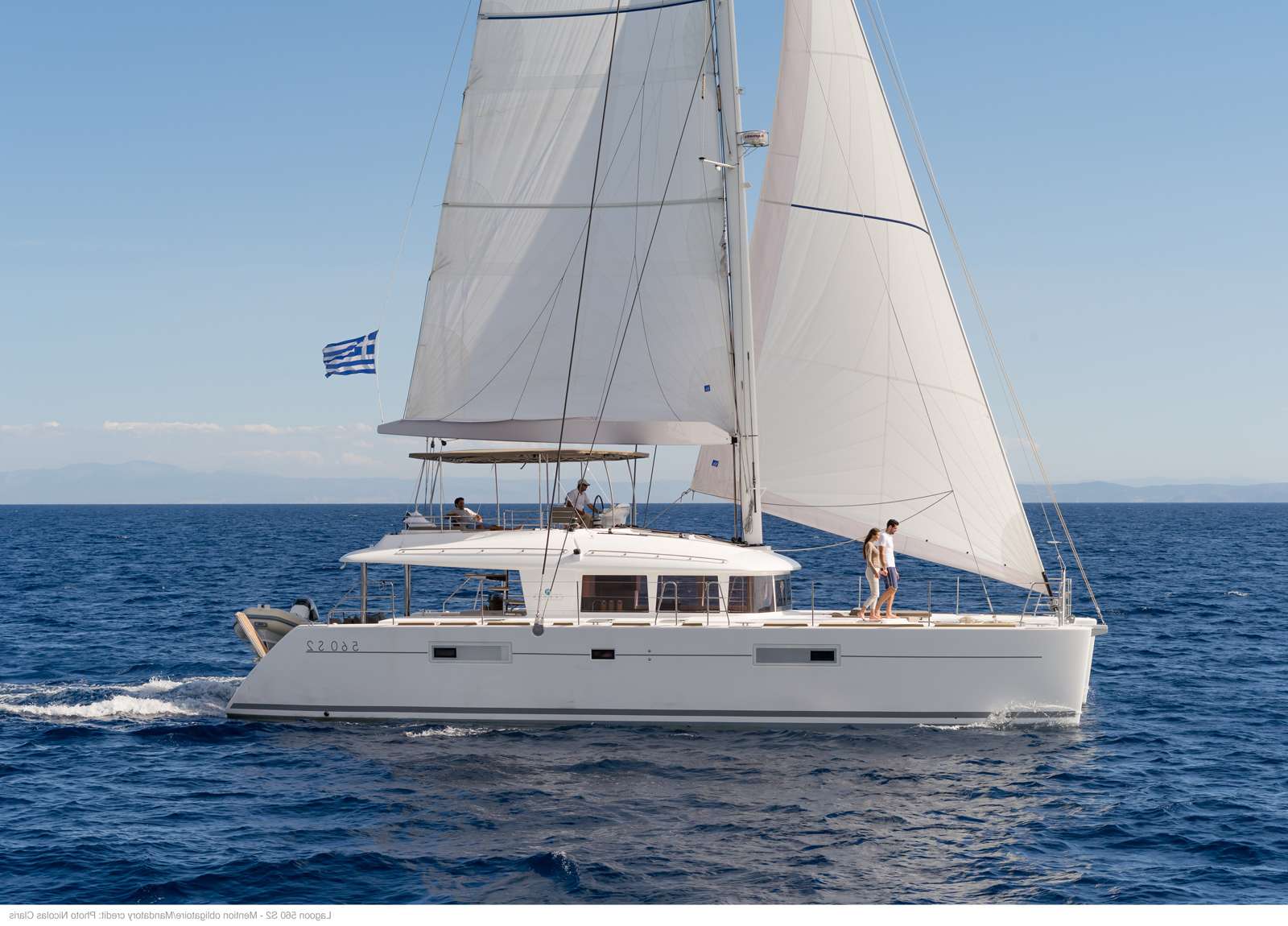 luxury-catamaran-lagoon-560-s2-moya