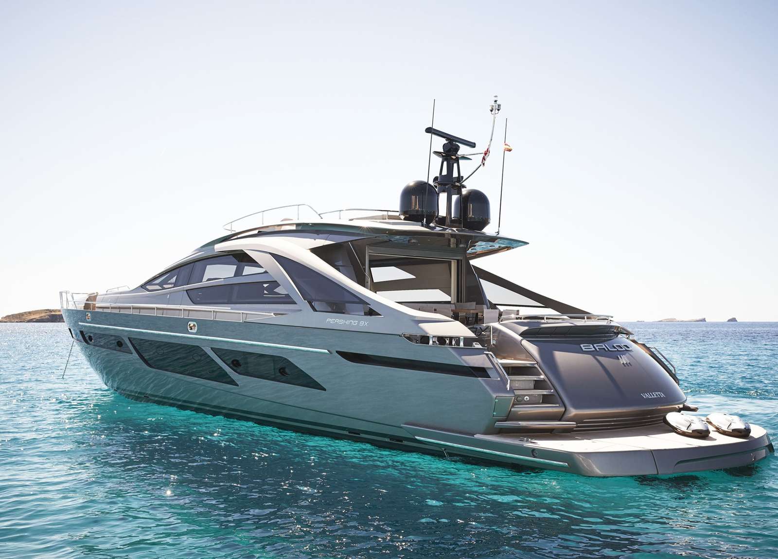 luxury-yacht-charter-pershing-9x-baloo-iii-balearics