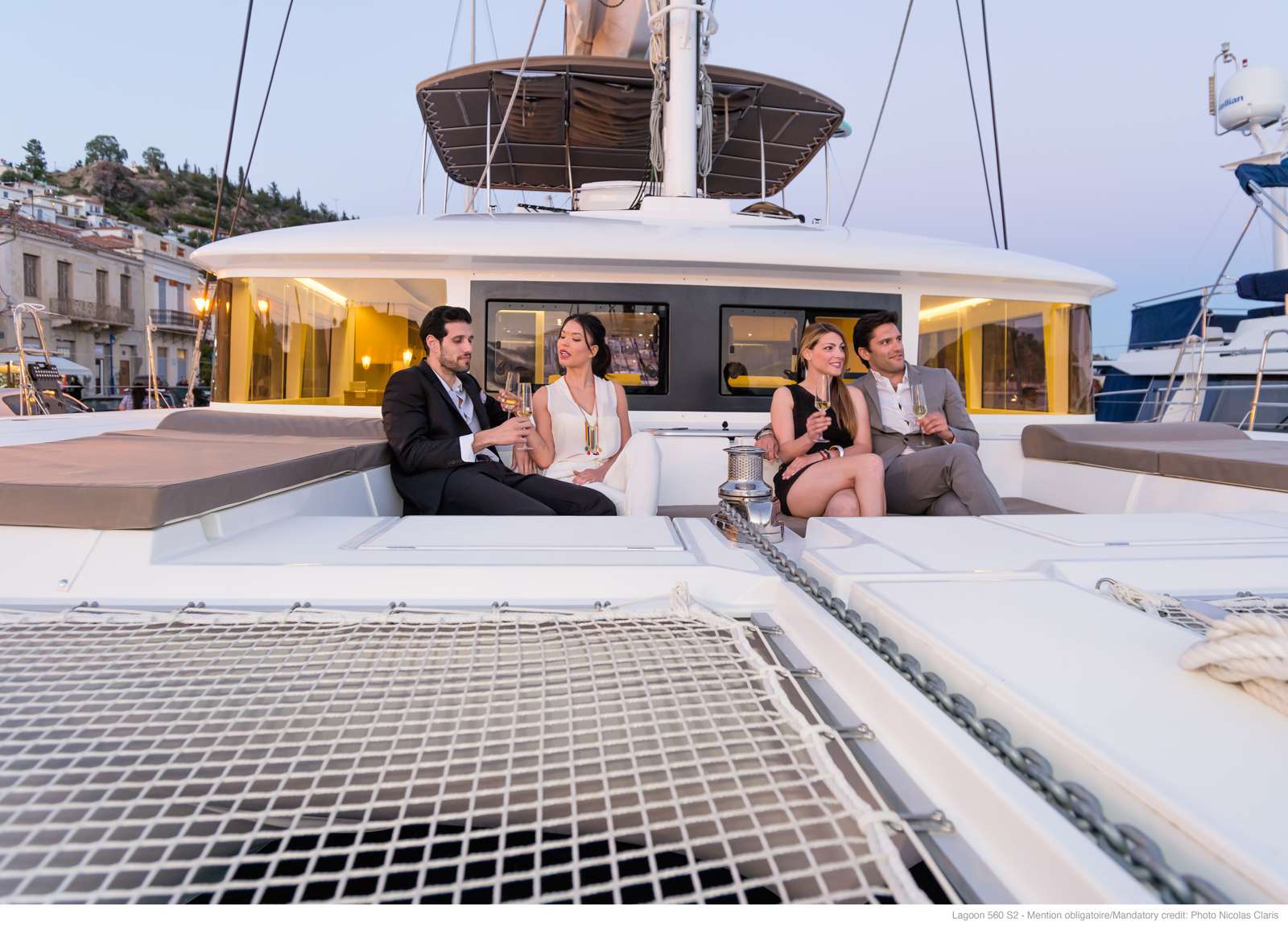 sunbeds-lagoon-560-s2-moya