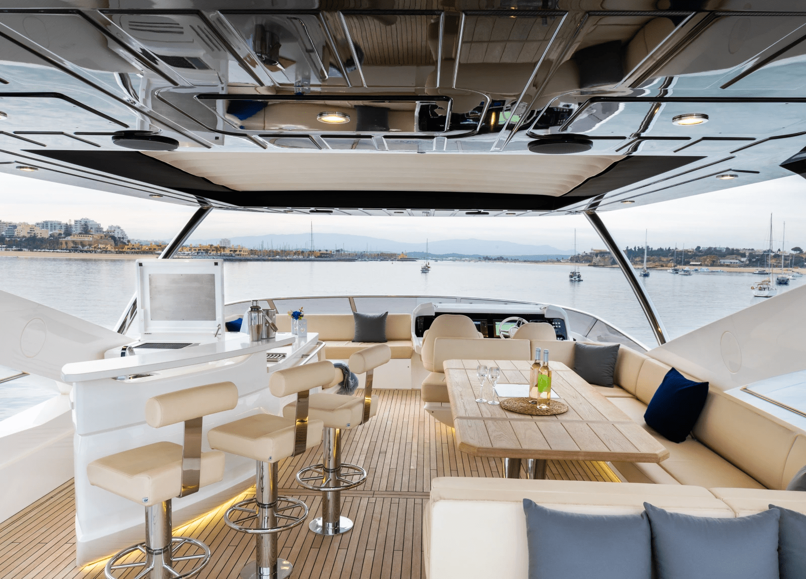 sunseeker-86-stardust-of-mary-flybridge-1