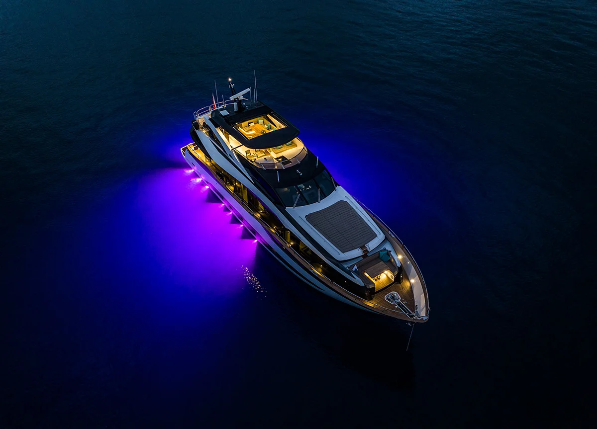 sunseeker-92-blue-infinity-one-night