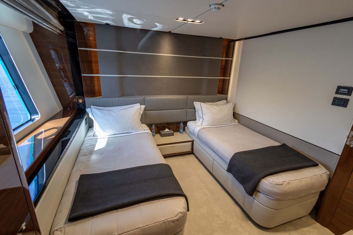 30M'Anka'(Charter)(6of311)